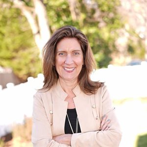 Jennifer Thompson